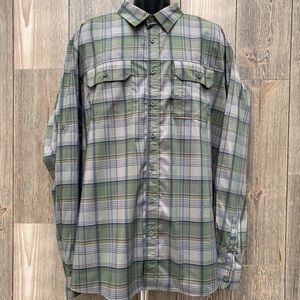 SOLD!SWISS TECH Performance Plaid Polyester Button